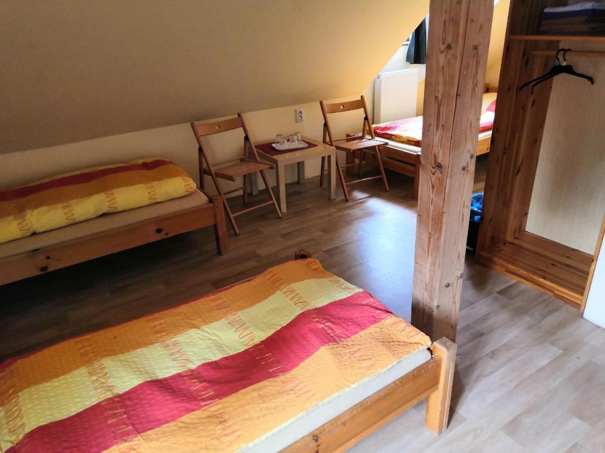 Hostel Skautsky Dom Banska Stiavnica Exterior foto