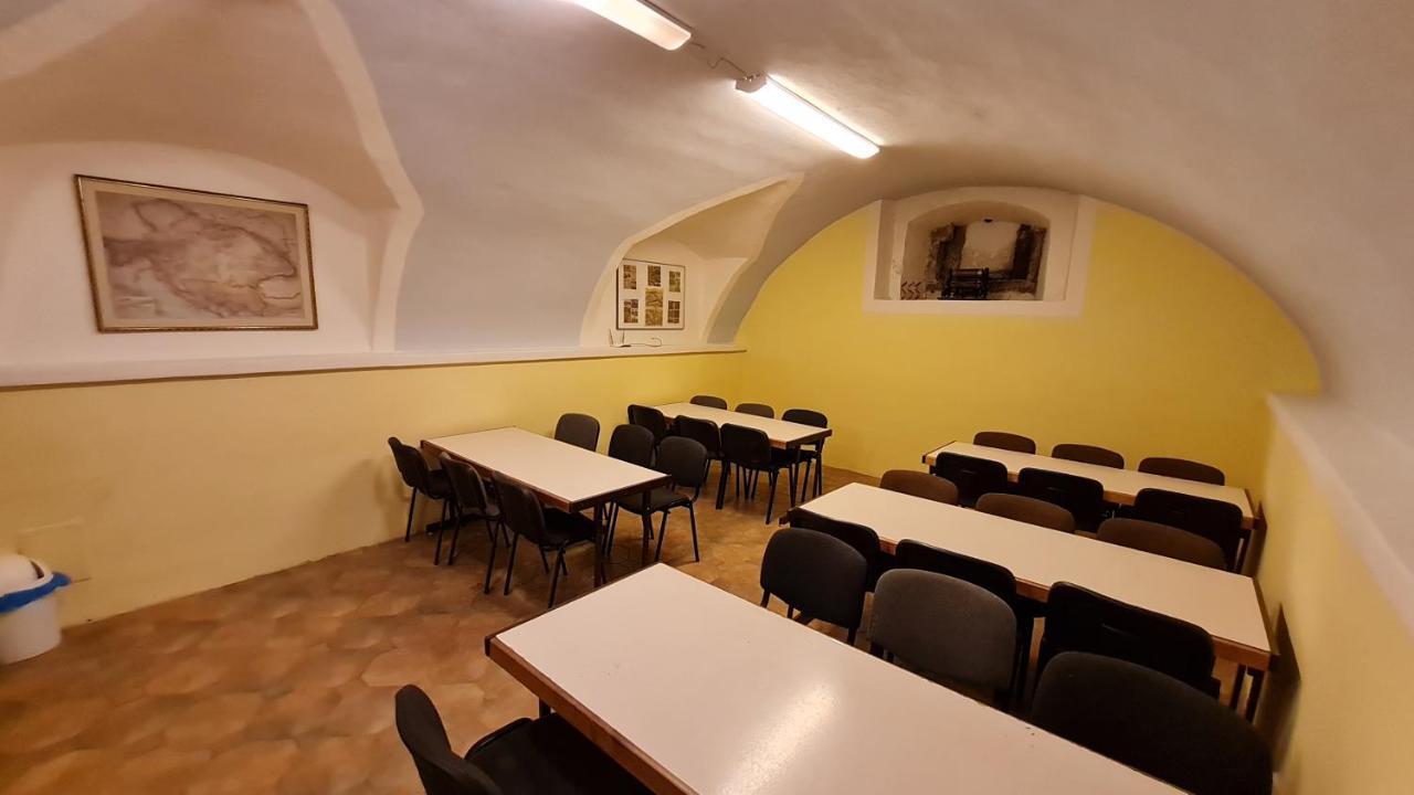 Hostel Skautsky Dom Banska Stiavnica Exterior foto