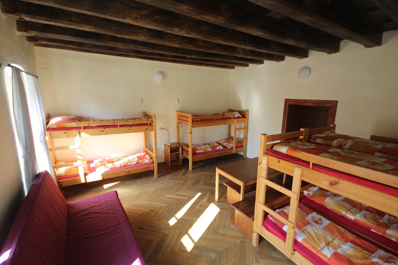 Hostel Skautsky Dom Banska Stiavnica Exterior foto
